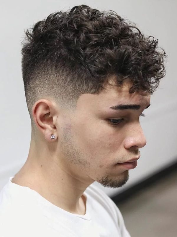 fade-haircut-curly-hair