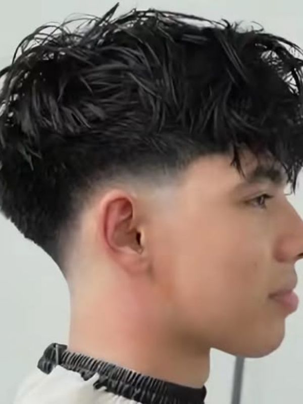 low-taper-fade-for-straight-hair